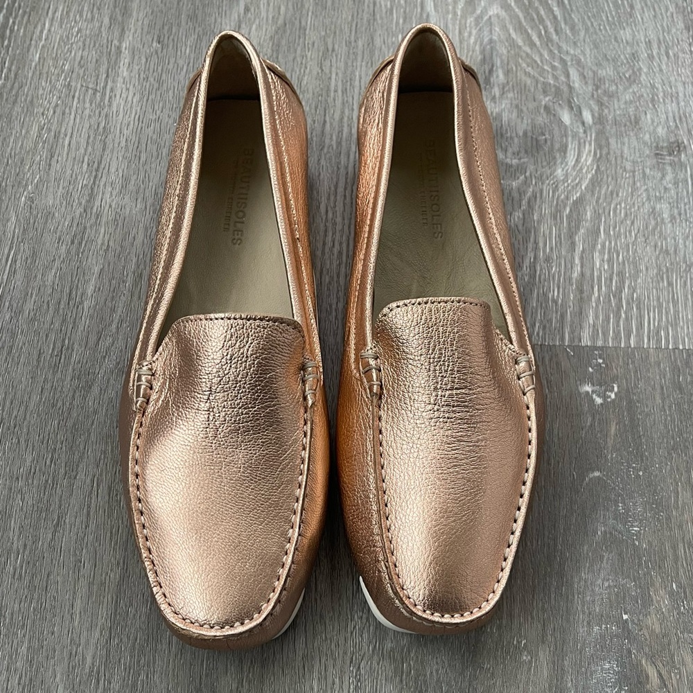 Beautiisoles Rose Gold Italian Leather Loafers Size 10